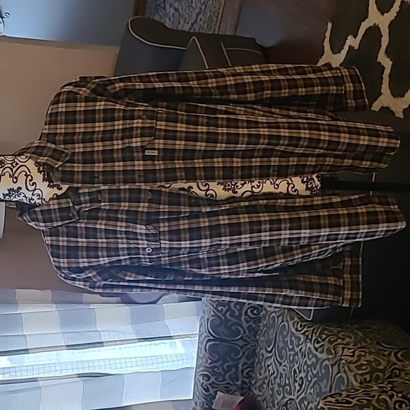 Carhartt relaxed fit sz large plaid button down shirt MT56 - Picture 1 of 5